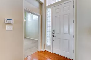 3912 Sovereign Dr, Bedford, TX 76021 - Photo 7