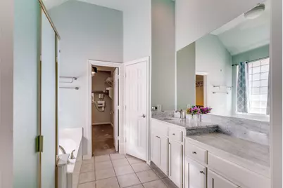 3912 Sovereign Drive, Bedford, TX 76021 - Photo 17