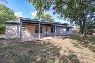 241 Berkshire Ln, Fort Worth, TX 76134 - Photo 23