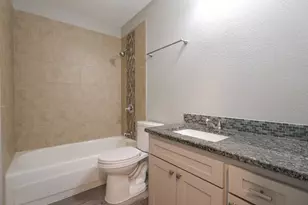 241 Berkshire Ln, Fort Worth, TX 76134 - Photo 17