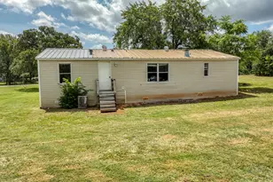 221 Briar Oaks Dr, Azle, TX 76020 - Photo 39