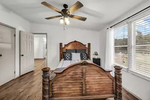 221 Briar Oaks Dr, Azle, TX 76020 - Photo 19