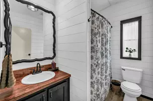 221 Briar Oaks Dr, Azle, TX 76020 - Photo 25