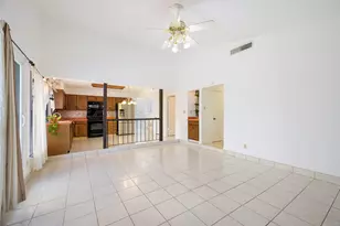 2707 Colonial Dr, Carrollton, TX 75007 - Photo 11