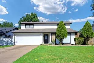 2707 Colonial Dr, Carrollton, TX 75007 - Photo 1