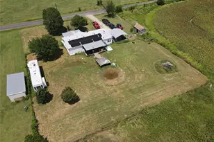 15962 Fritcher Rd, Pilot Point, TX 76258 - Photo 9