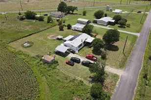 15962 Fritcher Rd, Pilot Point, TX 76258 - Photo 5