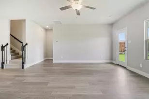 2111 Dunbar Dr, Sherman, TX 75092 - Photo 9