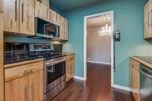 107 Brentwood Ct, Irving, TX 75061 - Photo 9