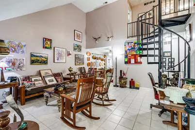 8927 Groveland Drive, Dallas, TX 75218 - Photo 3