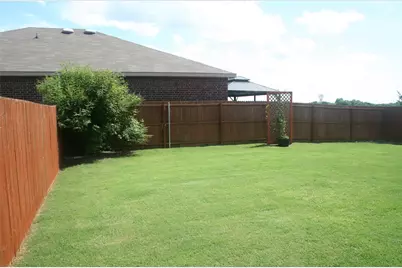 905 Ravenwood Lane, Van Alstyne, TX 75495 - Photo 23