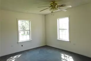 105 NW 7th St, Hubbard, TX 76648 - Photo 23