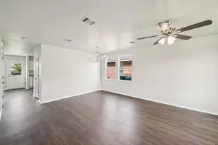 2825 Desert Dr, Denton, TX 76210 - Photo 15