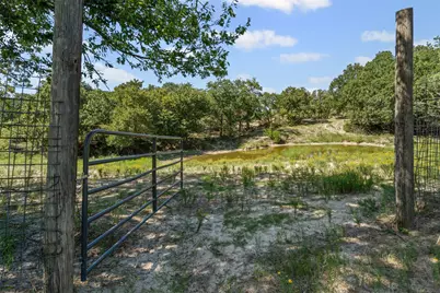 166 S Bronco Court, Springtown, TX 76082 - Photo 39