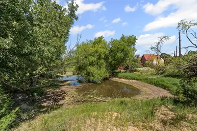 166 S Bronco Court, Springtown, TX 76082 - Photo 35