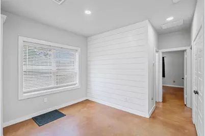 166 S Bronco Court, Springtown, TX 76082 - Photo 13