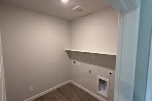 1936 Preakness Dr, Granbury, TX 76049 - Photo 17