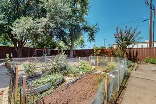 2221 Everglade Ct, Carrollton, TX 75006 - Photo 29