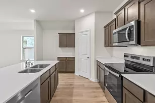 6088 Freedom Dr, Lindale, TX 75771 - Photo 3