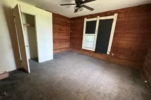 202 Mill St, Valley View, TX 76272 - Photo 13