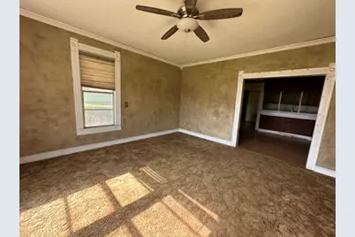 202 Mill Street, Valley View, TX 76272 - Photo 7