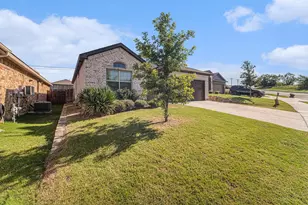 9604 Hickory Knob Dr, Fort Worth, TX 76108 - Photo 3