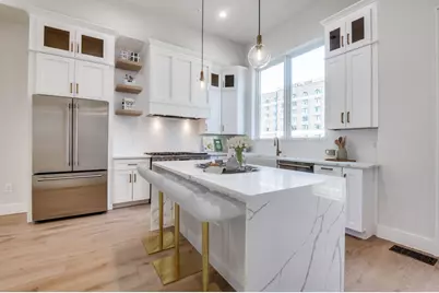 250 E Dallas Street #124, Grapevine, TX 76051 - Photo 11