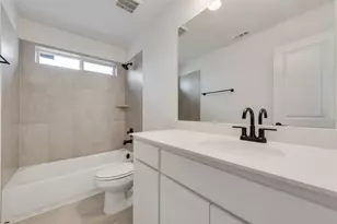 7631 Lanier Ln, Grand Prairie, TX 75054 - Photo 23