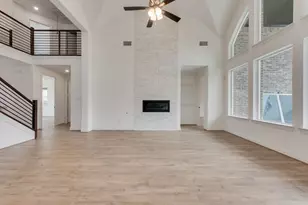 7631 Lanier Ln, Grand Prairie, TX 75054 - Photo 7