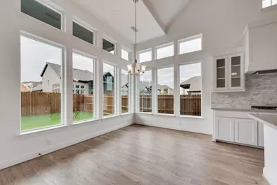 7631 Lanier Lane, Grand Prairie, TX 75054 - Photo 7