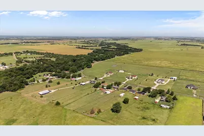 2038 Forreston Road, Waxahachie, TX 75165 - Photo 37