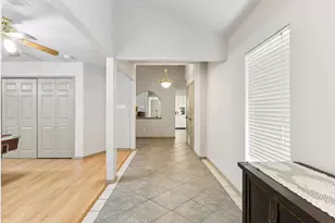 2007 Shenandoah Dr, Carrollton, TX 75007 - Photo 3