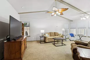 2007 Shenandoah Dr, Carrollton, TX 75007 - Photo 9