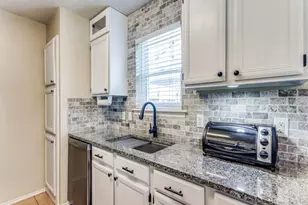 7121 Woodhinge Dr, Benbrook, TX 76126 - Photo 9