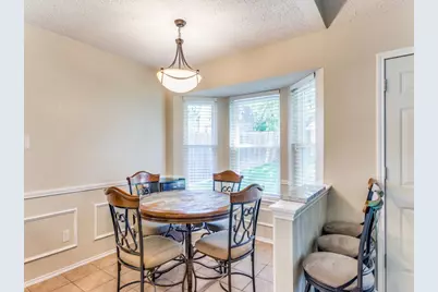 7121 Woodhinge Drive, Benbrook, TX 76126 - Photo 5