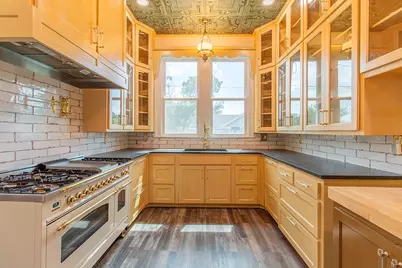 2420 Colcord Avenue, Waco, TX 76707 - Photo 21