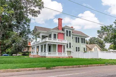 2420 Colcord Avenue, Waco, TX 76707 - Photo 5