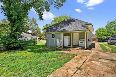 110 E Munson Street, Denison, TX 75021 - Photo 29