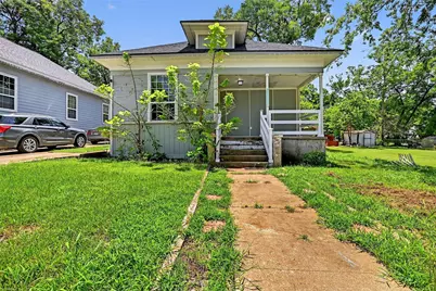 110 E Munson Street, Denison, TX 75021 - Photo 1