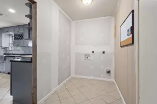 2905 Melmar Park St, Commerce, TX 75428 - Photo 11