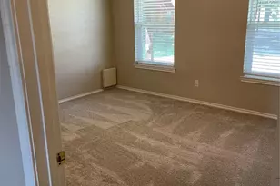 111 Quail Dr, Springtown, TX 76082 - Photo 13