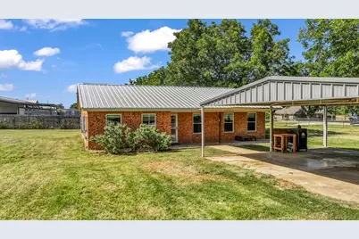 111 Quail Drive, Springtown, TX 76082 - Photo 15