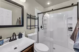 111 Quail Dr, Springtown, TX 76082 - Photo 9