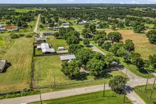 111 Quail Dr, Springtown, TX 76082 - Photo 21