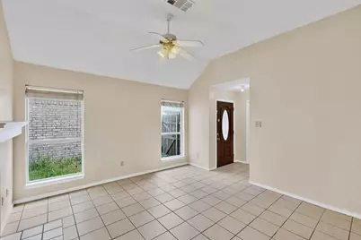 4457 Flamingo Court, Mesquite, TX 75150 - Photo 13