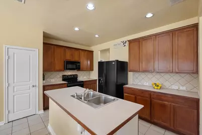 13445 Leather Strap Drive, Fort Worth, TX 76052 - Photo 17