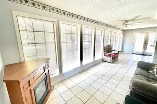 710 S Main St, Tehuacana, TX 76686 - Photo 21