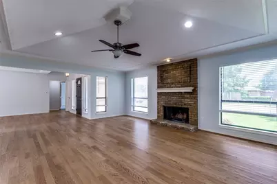 4223 Lawngate Drive, Dallas, TX 75287 - Photo 5