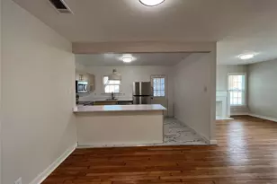 3139 W 4th St, Fort Worth, TX 76107 - Photo 11