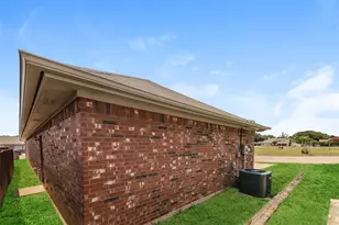 432 Lake Highland Dr, Lake Dallas, TX 75065 - Photo 25